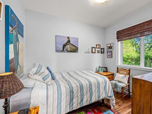 1495 Baikie Rd, Denman Island, BC 