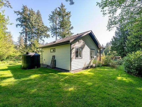 1495 Baikie Rd, Denman Island, BC 