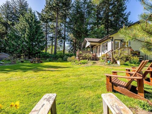 1495 Baikie Rd, Denman Island, BC 