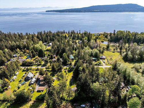 1495 Baikie Rd, Denman Island, BC 