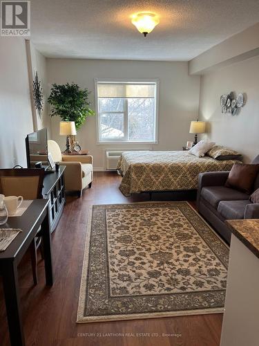 Model Suite - 332 - 259 Hillcroft Street, Oshawa (O'Neill), ON - Indoor Photo Showing Bedroom