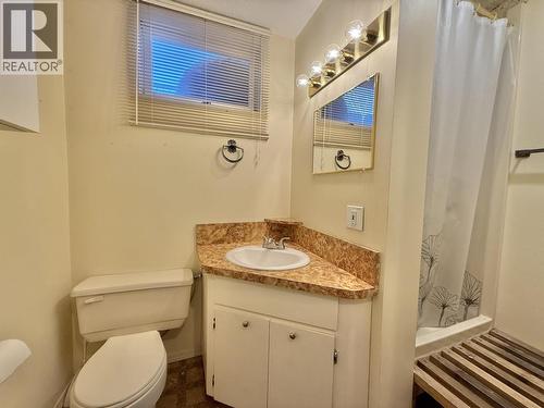 124 Lindsay Street, Quesnel, BC - Indoor Photo Showing Bathroom