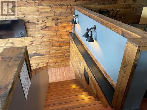 607 Eighth Avenue, Midway, BC 