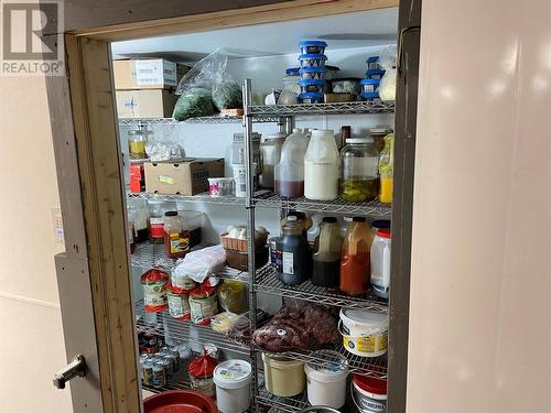 607 Eighth Avenue, Midway, BC 