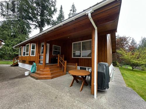 7047 Harrop-Procter Road, Harrop, BC - Outdoor With Deck Patio Veranda With Exterior
