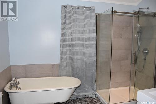 10 Mission Bay, Lebret, SK - Indoor Photo Showing Bathroom