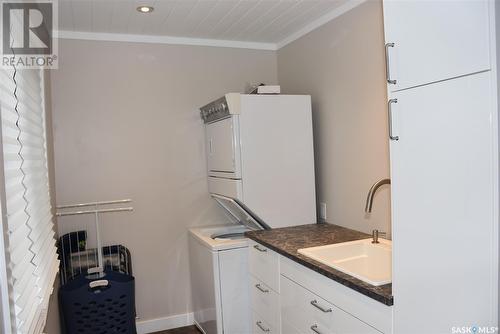 10 Mission Bay, Lebret, SK - Indoor Photo Showing Laundry Room