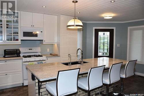 10 Mission Bay, Lebret, SK - Indoor