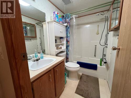 secondary bathroom - 5484 25 Avenue Unit# 123, Vernon, BC 