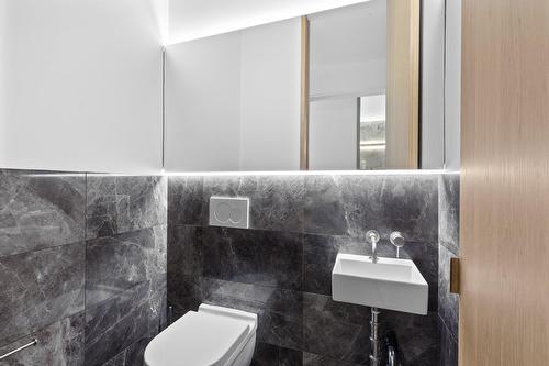 Powder room - 5123 Av. De L'Esplanade, Montréal (Le Plateau-Mont-Royal), QC - Indoor Photo Showing Bathroom