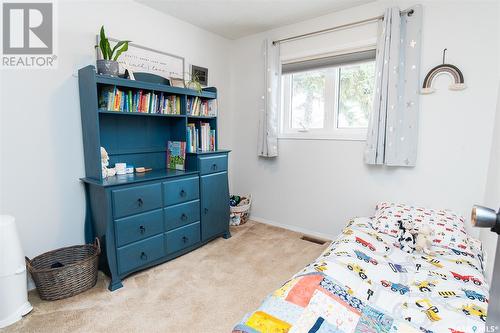 512 4Th Street E, Wynyard, SK - Indoor Photo Showing Bedroom