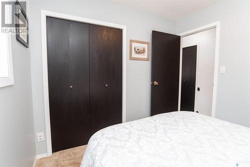 512 4Th Street E, Wynyard, SK - Indoor Photo Showing Bedroom