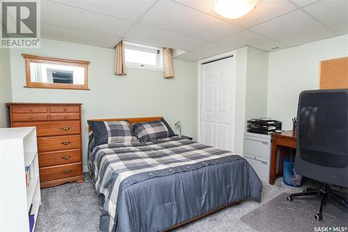 512 4Th Street E, Wynyard, SK - Indoor Photo Showing Bedroom