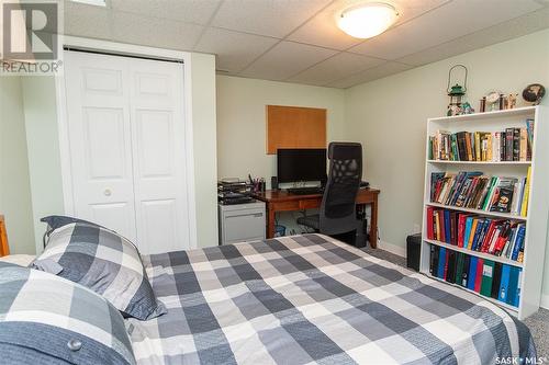 512 4Th Street E, Wynyard, SK - Indoor Photo Showing Bedroom