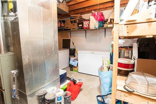 512 4Th Street E, Wynyard, SK - Indoor Photo Showing Basement