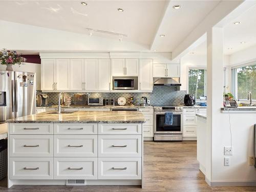 8682 Trans Canada Hwy, Chemainus, BC 