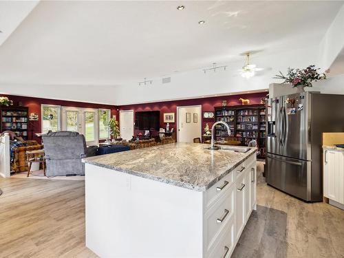 8682 Trans Canada Hwy, Chemainus, BC 