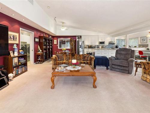 8682 Trans Canada Hwy, Chemainus, BC 