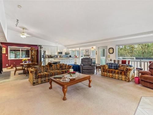 8682 Trans Canada Hwy, Chemainus, BC 