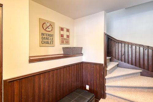 Hall - 1-250 Rue Du Mont-Plaisant, Mont-Tremblant, QC - Indoor Photo Showing Other Room