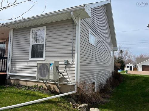 42 Rowan Avenue, New Glasgow, NS 