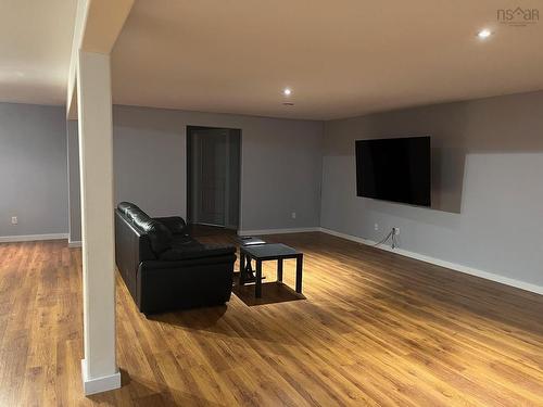 42 Rowan Avenue, New Glasgow, NS 