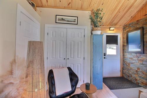 Hall d'entrée/Vestibule - 264 Route 170, Sagard, QC - Indoor