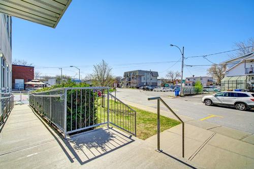 Exterior entrance - 101-3 Rue Quintal, Charlemagne, QC 