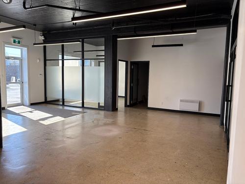 Reception area - 350 Av. Larivière, Rouyn-Noranda, QC - Indoor