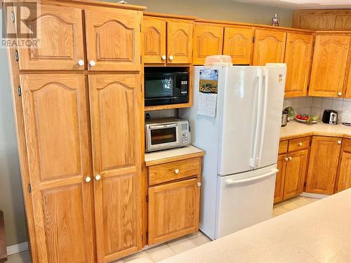 1660 3 Highway, Midway, BC 