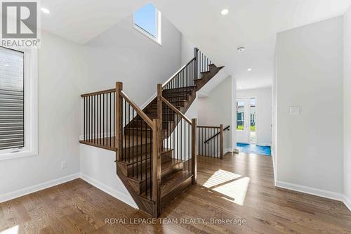 2026 Wanderer Avenue, Ottawa, ON - Indoor Photo Showing Other Room