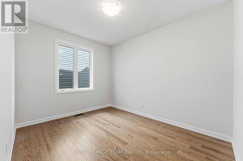 2026 Wanderer Avenue, Ottawa, ON - Indoor Photo Showing Other Room