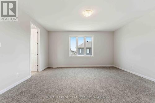 2026 Wanderer Avenue, Ottawa, ON - Indoor Photo Showing Other Room