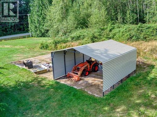 12328 Highway 101, Powell River, BC - Outdoor