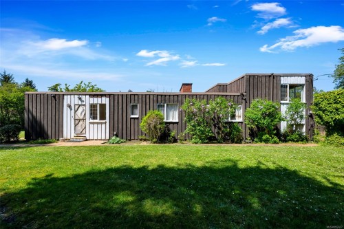 6364 Deykin Ave, Duncan, BC 