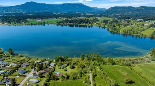 6364 Deykin Ave, Duncan, BC 