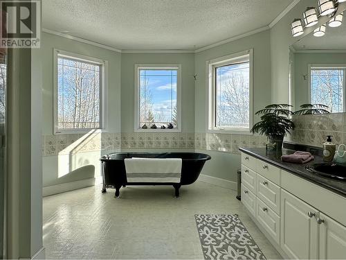 5308 51 Street, Fort Nelson, BC - Indoor Photo Showing Other Room