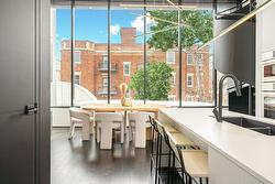 407  - 413 Av. Édouard-Charles  Montréal (Outremont), QC H2V 2N3