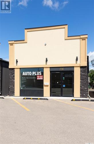 256 High Street W, Moose Jaw, SK 