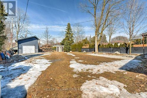 4451 Cosburn Crescent, Burlington, ON - Outdoor