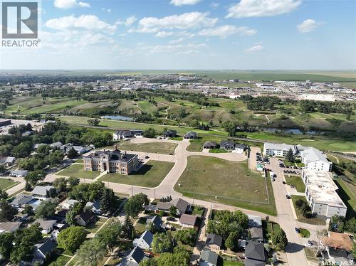 18 Copper Ridge Cove, Moose Jaw, SK 