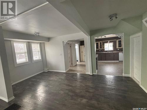 331 3Rd Avenue W, Assiniboia, SK - Indoor Photo Showing Other Room