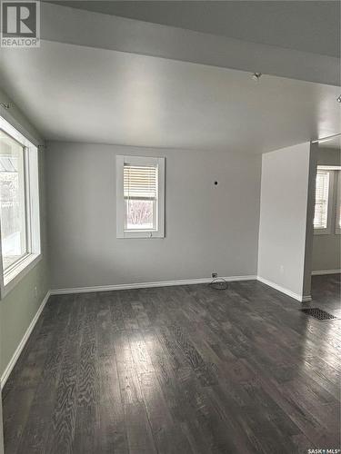 331 3Rd Avenue W, Assiniboia, SK - Indoor Photo Showing Other Room