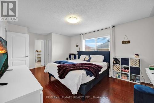 3637 Emery Drive, Mississauga, ON - Indoor Photo Showing Bedroom