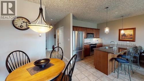 400 Bighorn Boulevard Unit# 412 A, Radium Hot Springs, BC - Indoor