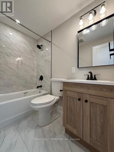 2691 Widemarr Road, Mississauga, ON - Indoor Photo Showing Bathroom