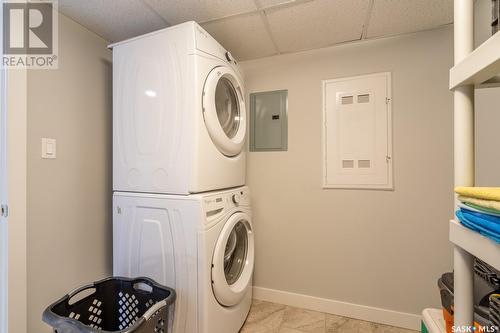 214 5301 Universal Crescent, Regina, SK - Indoor Photo Showing Laundry Room