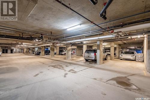 214 5301 Universal Crescent, Regina, SK - Indoor Photo Showing Garage