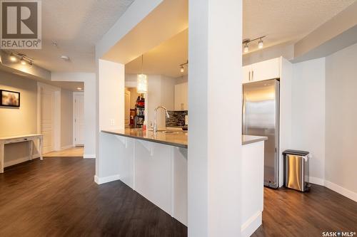 214 5301 Universal Crescent, Regina, SK - Indoor Photo Showing Kitchen