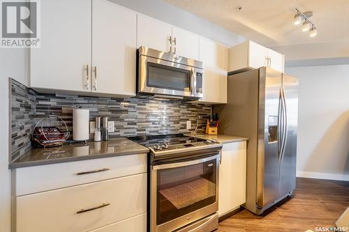 214 5301 Universal Crescent, Regina, SK - Indoor Photo Showing Kitchen